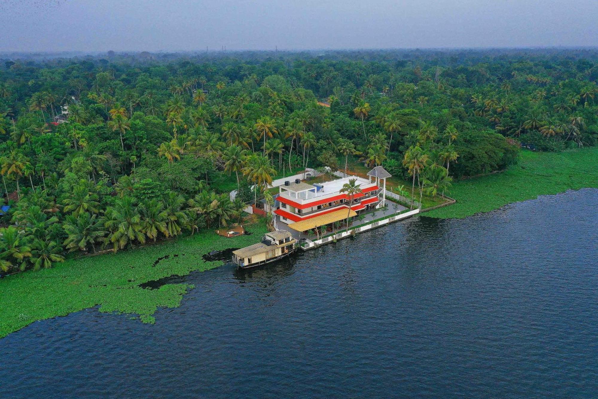 Vembanad Village Backwater Resort Alappuzha Экстерьер фото