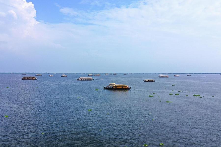 Vembanad Village Backwater Resort Alappuzha Экстерьер фото